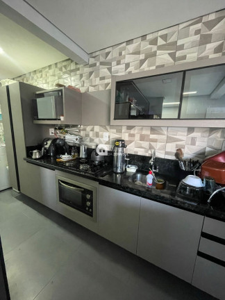 Imagem Casa com 4 Quartos à Venda, 110 m²