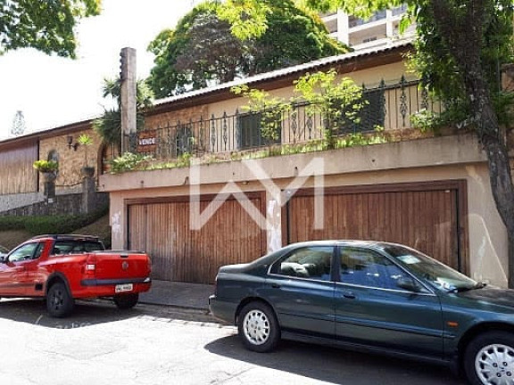 Sobrado com 6 Quartos à Venda, 600 m² em Vila Rosalia - Guarulhos