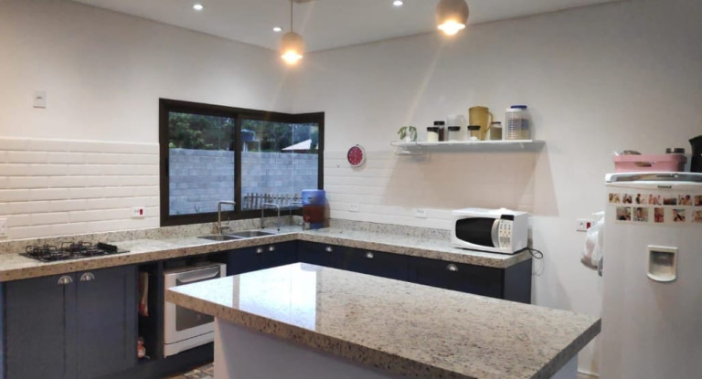 Imagem Casa com 2 Quartos à Venda, 110 m² em Parque Lago Azul - Pindamonhangaba Imagem Casa com 2 Quartos à Venda, 110 m² em Parque Lago Azul - Pindamonhangaba