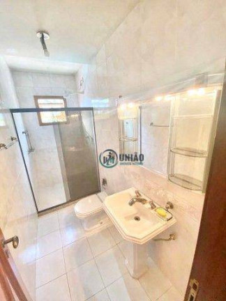Imagem Casa com 3 Quartos à Venda, 385 m² em Pendotiba - Niterói