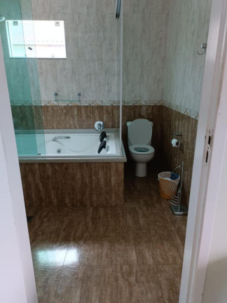 Imagem Casa com 4 Quartos à Venda, 237 m² em Bom Retiro - Joinville