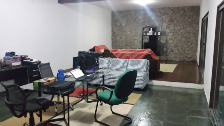 Imagem Casa com 3 Quartos à Venda, 350 m² em Vila Trujillo - Sorocaba Imagem Casa com 3 Quartos à Venda, 350 m² em Vila Trujillo - Sorocaba