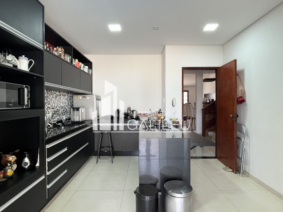 Imagem Casa com 3 Quartos à Venda, 220 m² em Mansões Santo Antônio - Campinas