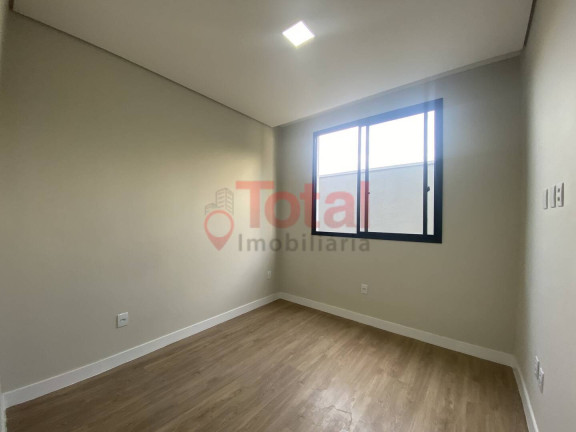 Imagem Casa com 3 Quartos para Alugar, em Belvedere - Coronel Fabriciano Imagem Casa com 3 Quartos para Alugar, em Belvedere - Coronel Fabriciano