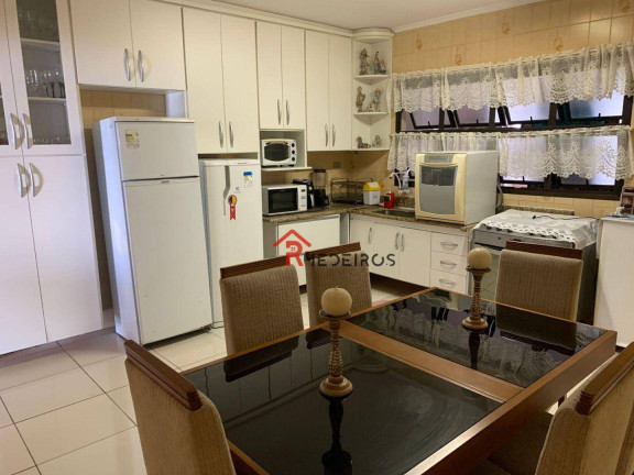Imagem Apartamento com 3 Quartos à Venda, 165 m² em Vila Tupi - Praia Grande