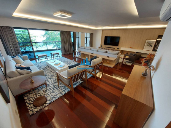 Apartamento com 4 Quartos à Venda, 225 m² em Ingá - Niterói