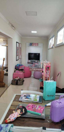 Imagem Sobrado com 3 Quartos à Venda, 174 m² em Jardim Vila Galvão - Guarulhos Imagem Sobrado com 3 Quartos à Venda, 174 m² em Jardim Vila Galvão - Guarulhos