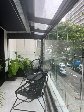 Imagem Apartamento com 1 Quarto à Venda,  em Leblon - Rio De Janeiro