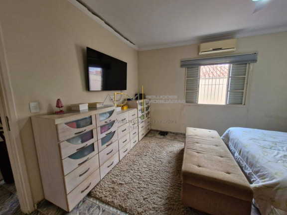 Imagem Casa com 3 Quartos à Venda, 250 m² em Jardim Paraíso - Botucatu Imagem Casa com 3 Quartos à Venda, 250 m² em Jardim Paraíso - Botucatu