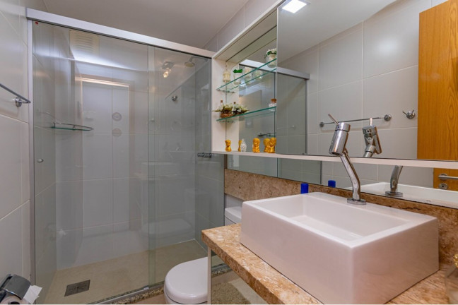 Imagem Imóvel com 3 Quartos à Venda,  em Passo Da Areia - Porto Alegre