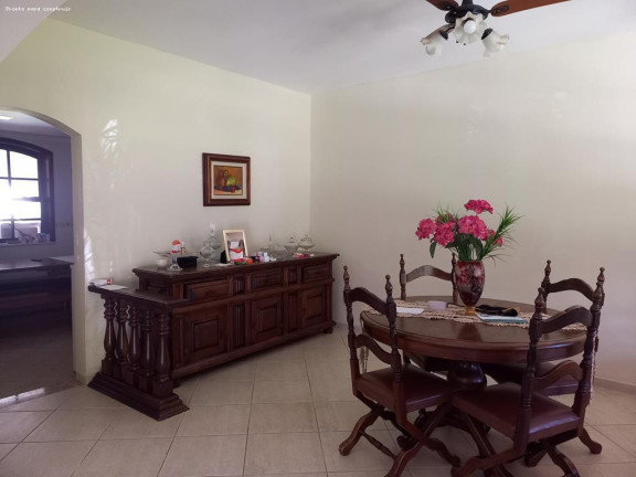 Imagem Casa com 4 Quartos à Venda, 1.200 m² em Bairro Peixoto - Niterói