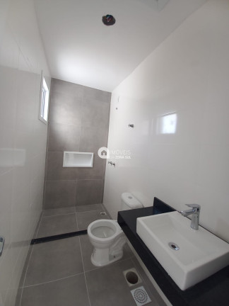 Imagem Casa com 2 Quartos à Venda, 109 m²