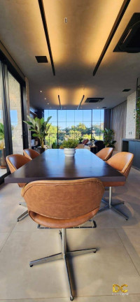 Imagem Casa de Condomínio com 4 Quartos à Venda, 370 m² em Ribeirão Do Lipa - Cuiabá Imagem Casa de Condomínio com 4 Quartos à Venda, 370 m² em Ribeirão Do Lipa - Cuiabá