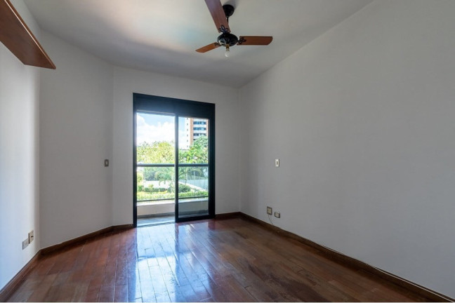 Imagem Imóvel com 4 Quartos à Venda, 178 m² em Moema - São Paulo Imagem Imóvel com 4 Quartos à Venda, 178 m² em Moema - São Paulo