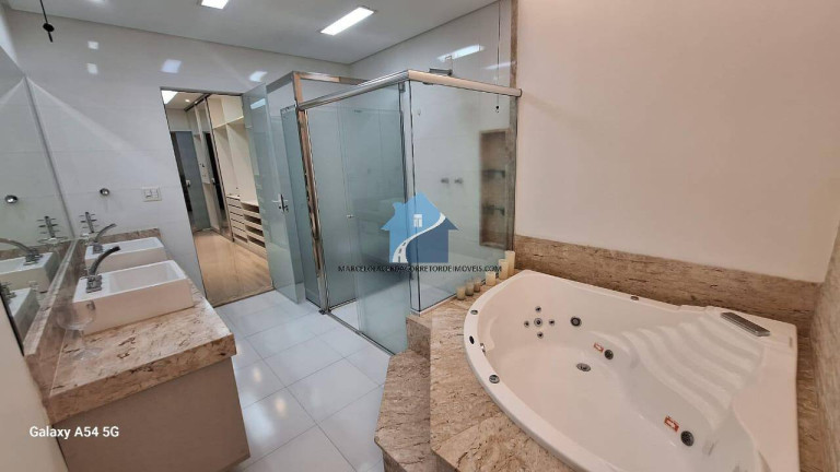 Imagem Casa com 3 Quartos à Venda, 250 m² em Centro - Manaus Imagem Casa com 3 Quartos à Venda, 250 m² em Centro - Manaus