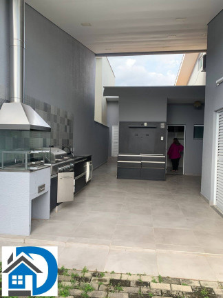 Imagem Casa com 3 Quartos à Venda, 272 m² em Vila Haro - Sorocaba