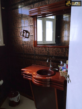 Imagem Casa com 4 Quartos à Venda, 200 m² em Três Vendas - Pelotas