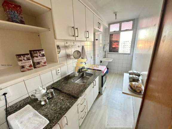Imagem Imóvel com 2 Quartos à Venda, 52 m² em Jardim Camburi - Vitória