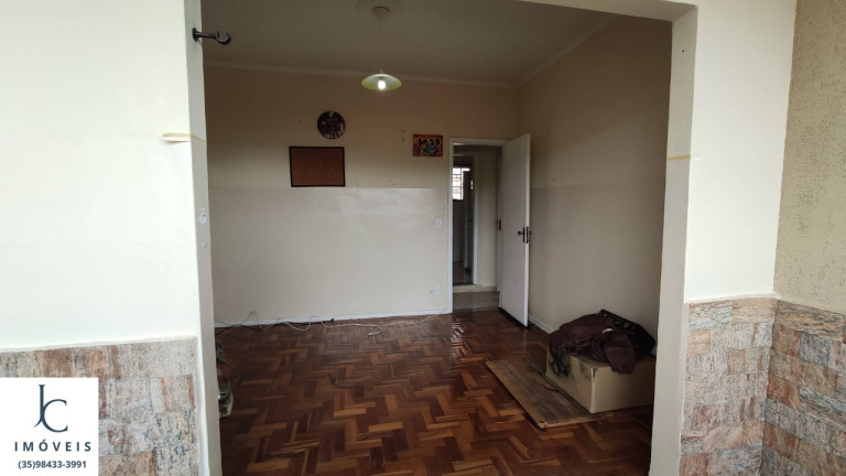 Imagem Casa com 3 Quartos à Venda, 178 m² em Centro - São Lourenço Imagem Casa com 3 Quartos à Venda, 178 m² em Centro - São Lourenço