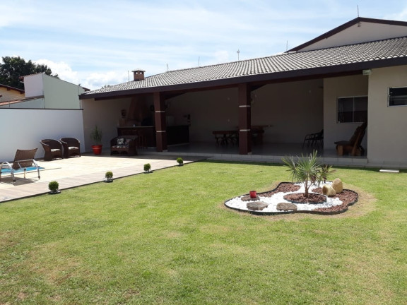Imagem Casa com 3 Quartos à Venda, 335 m² em Jardim Residencial Doutor Lessa - Pindamonhangaba Imagem Casa com 3 Quartos à Venda, 335 m² em Jardim Residencial Doutor Lessa - Pindamonhangaba