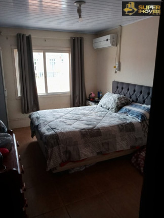 Imagem Casa com 2 Quartos à Venda, 300 m² em Laranjal - Pelotas