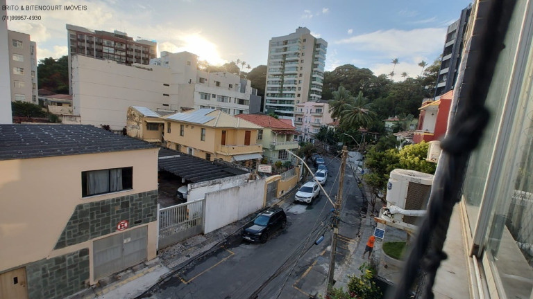 Imagem Imóvel com 3 Quartos à Venda, 110 m² em Barra - Salvador Imagem Imóvel com 3 Quartos à Venda, 110 m² em Barra - Salvador