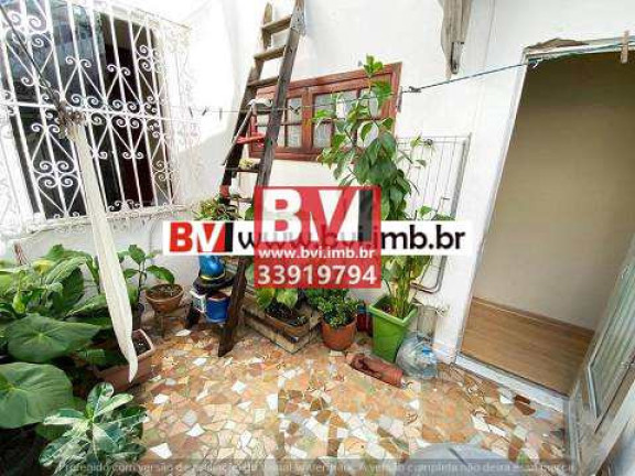 Imagem Casa com 3 Quartos à Venda, 192 m² em Vila Da Penha - Rio De Janeiro