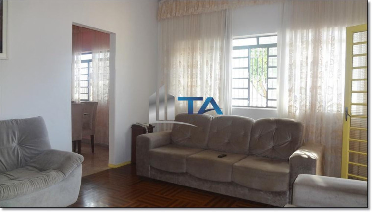 Imagem Casa com 3 Quartos à Venda, 450 m² em Jardim Nova Europa - Campinas Imagem Casa com 3 Quartos à Venda, 450 m² em Jardim Nova Europa - Campinas