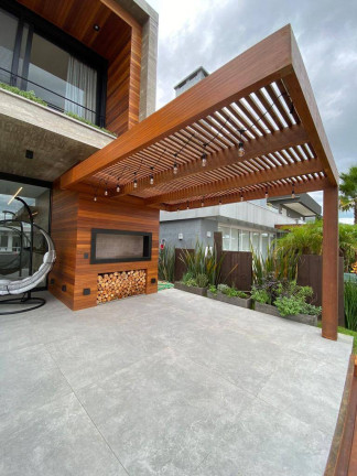 Imagem Casa com 5 Quartos à Venda, 441 m² em Centro - Xangri-lá Imagem Casa com 5 Quartos à Venda, 441 m² em Centro - Xangri-lá