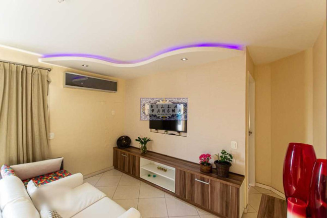 Imagem Cobertura com 2 Quartos à Venda, 120 m² em Santa Rosa - Niterói