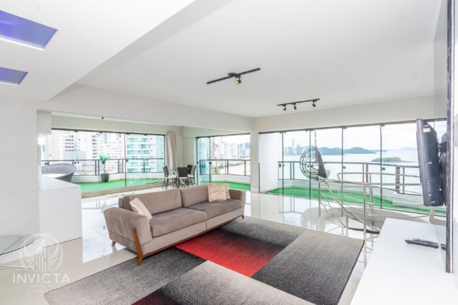 Imagem Cobertura com 5 Quartos à Venda, 623 m² em Centro - Balneário Camboriú Imagem Cobertura com 5 Quartos à Venda, 623 m² em Centro - Balneário Camboriú