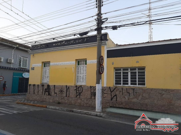 Imagem Casa com 4 Quartos à Venda, 336 m² em Centro - Jacareí Imagem Casa com 4 Quartos à Venda, 336 m² em Centro - Jacareí
