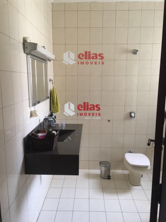 Imagem Casa com 2 Quartos à Venda, 203 m² em Centro - Bauru Imagem Casa com 2 Quartos à Venda, 203 m² em Centro - Bauru