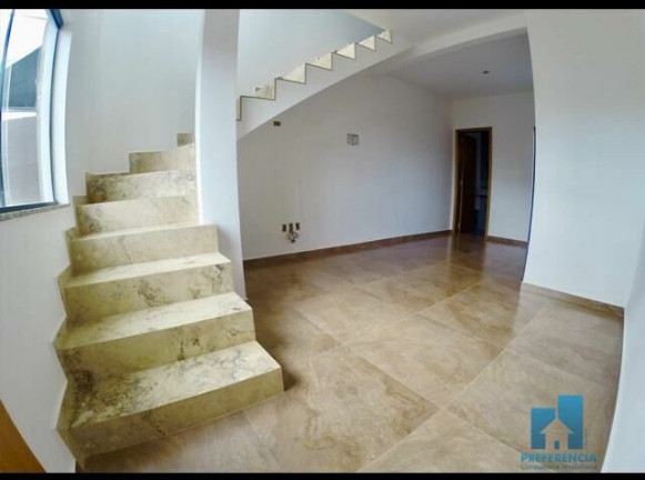Imagem Sobrado com 3 Quartos à Venda, 84 m² em Uvaranas - Ponta Grossa Imagem Sobrado com 3 Quartos à Venda, 84 m² em Uvaranas - Ponta Grossa