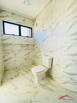 Imagem Sobrado com 3 Quartos à Venda, 150 m² em Itacolomi - Balneário Piçarras Imagem Sobrado com 3 Quartos à Venda, 150 m² em Itacolomi - Balneário Piçarras