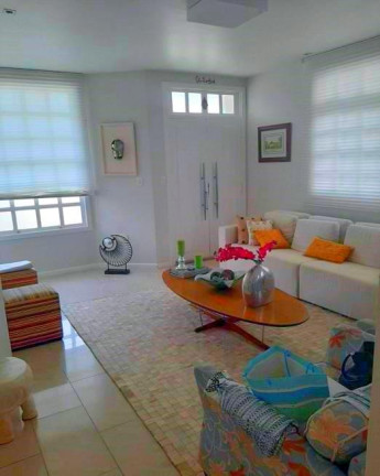 Imagem Casa com 5 Quartos à Venda, 300 m² em Busca Vida (abrantes) - Camaçari Imagem Casa com 5 Quartos à Venda, 300 m² em Busca Vida (abrantes) - Camaçari