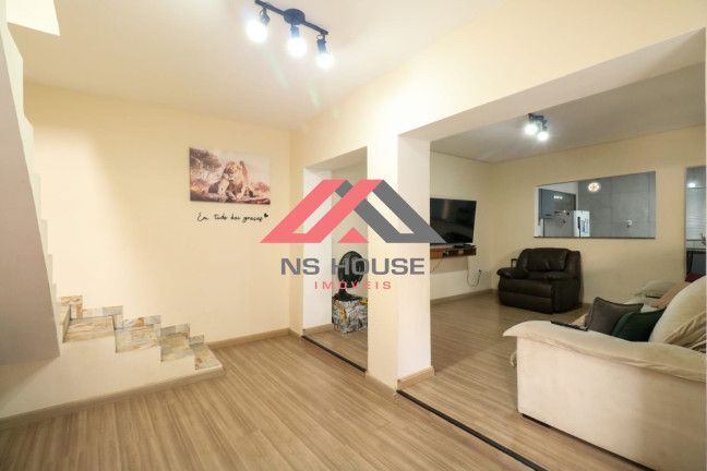 Imagem Casa com 3 Quartos à Venda, 161 m² em Santa Maria - Santo André Imagem Casa com 3 Quartos à Venda, 161 m² em Santa Maria - Santo André