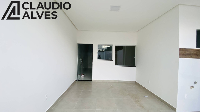 Imagem Casa com 2 Quartos à Venda, 102 m² em Conceição - Feira De Santana Imagem Casa com 2 Quartos à Venda, 102 m² em Conceição - Feira De Santana
