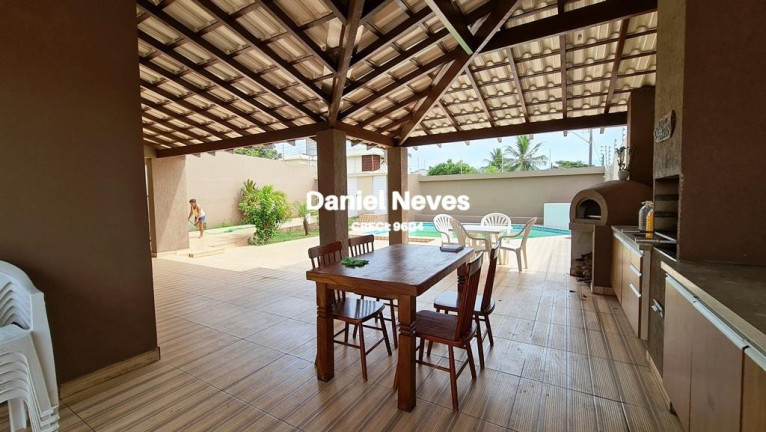 Imagem Casa com 7 Quartos à Venda, 340 m² em Vilas Do Atlântico - Lauro De Freitas Imagem Casa com 7 Quartos à Venda, 340 m² em Vilas Do Atlântico - Lauro De Freitas
