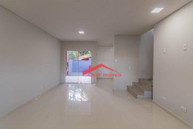 Imagem Sobrado com 3 Quartos à Venda, 167 m² em América - Joinville
