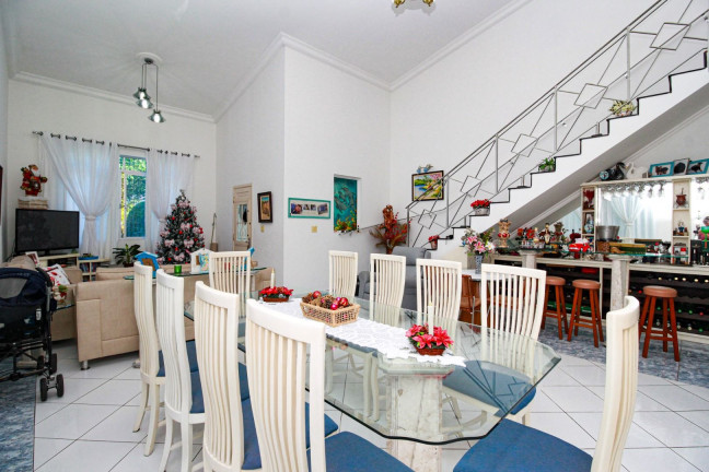 Imagem Casa com 4 Quartos à Venda, 575 m² em Encruzilhada - Santos Imagem Casa com 4 Quartos à Venda, 575 m² em Encruzilhada - Santos