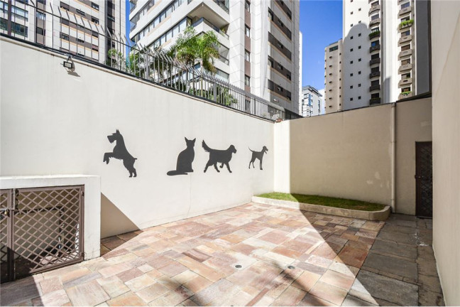 Imagem Apartamento com 1 Quarto à Venda, 103 m² em Moema - São Paulo Imagem Apartamento com 1 Quarto à Venda, 103 m² em Moema - São Paulo