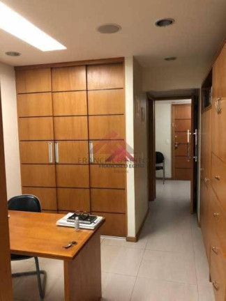 Imagem Sala Comercial à Venda, 40 m² em Centro - Niterói Imagem Sala Comercial à Venda, 40 m² em Centro - Niterói