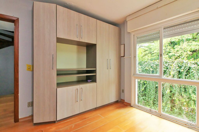 Imagem Casa com 3 Quartos à Venda, 138 m² em Cristal - Porto Alegre Imagem Casa com 3 Quartos à Venda, 138 m² em Cristal - Porto Alegre