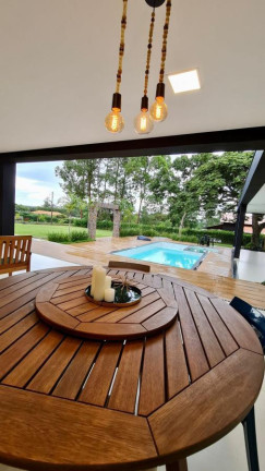 Imagem Casa com 3 Quartos à Venda, 3.100 m² em Chácara Em Condomínio - Hidrolândia