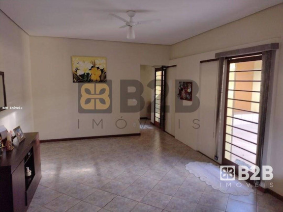 Imagem Casa com 3 Quartos à Venda, 156 m² em Vale Do Igapó - Bauru Imagem Casa com 3 Quartos à Venda, 156 m² em Vale Do Igapó - Bauru