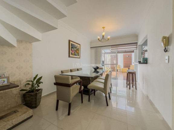 Imagem Casa com 3 Quartos à Venda, 182 m² em Ecoville - Curitiba