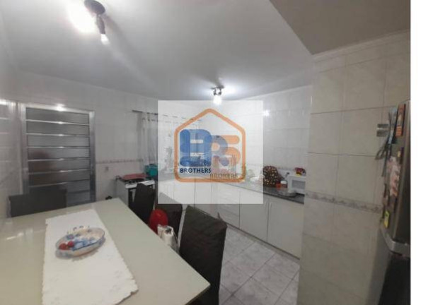 Imagem Casa com 3 Quartos à Venda, 160 m² em Conjunto Residencial Vista Verde - São Paulo