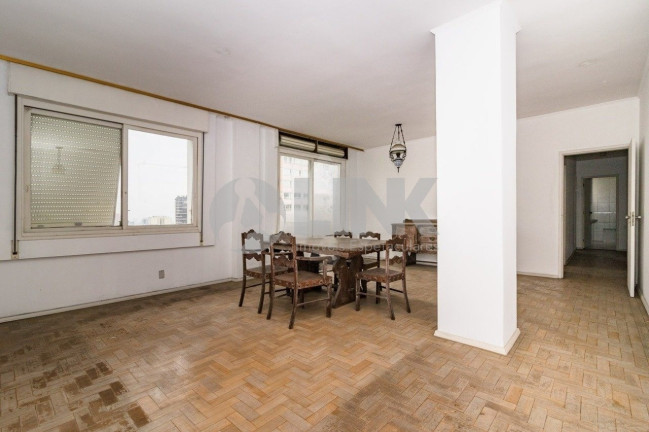 Imagem Apartamento com 3 Quartos à Venda, 168 m² em Moinhos De Vento - Porto Alegre Imagem Apartamento com 3 Quartos à Venda, 168 m² em Moinhos De Vento - Porto Alegre