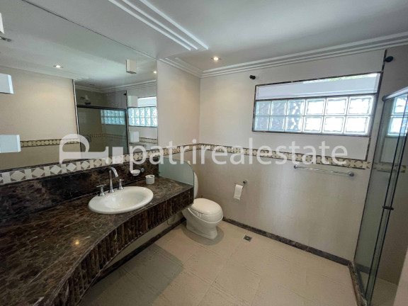 Imagem Apartamento com 3 Quartos à Venda, 273 m² em Cocó - Fortaleza Imagem Apartamento com 3 Quartos à Venda, 273 m² em Cocó - Fortaleza